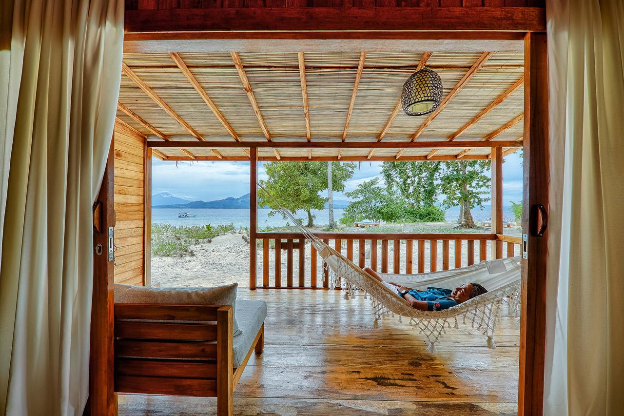 Kuda Laut Boutique Dive Resort Бунакен Экстерьер фото