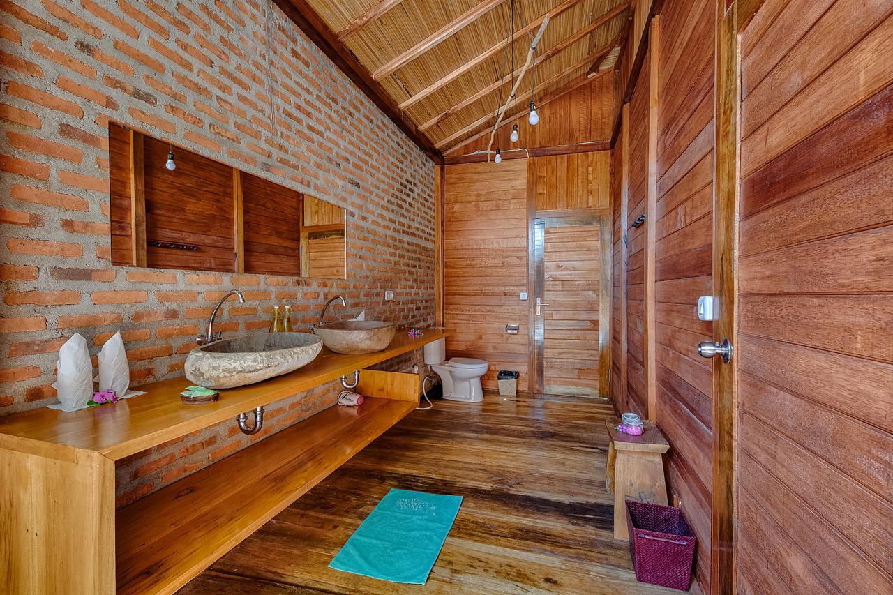 Kuda Laut Boutique Dive Resort Бунакен Экстерьер фото