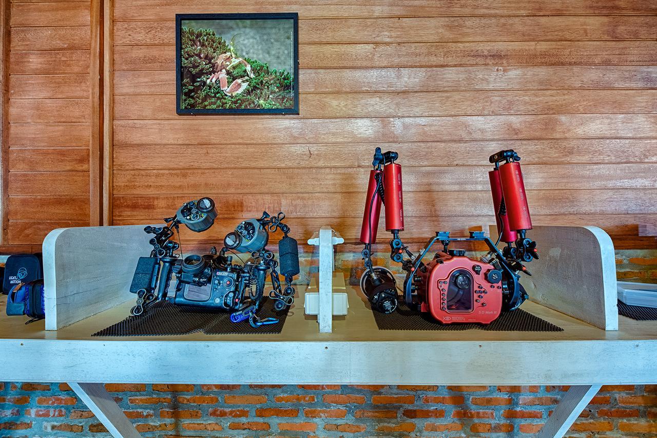 Kuda Laut Boutique Dive Resort Бунакен Экстерьер фото