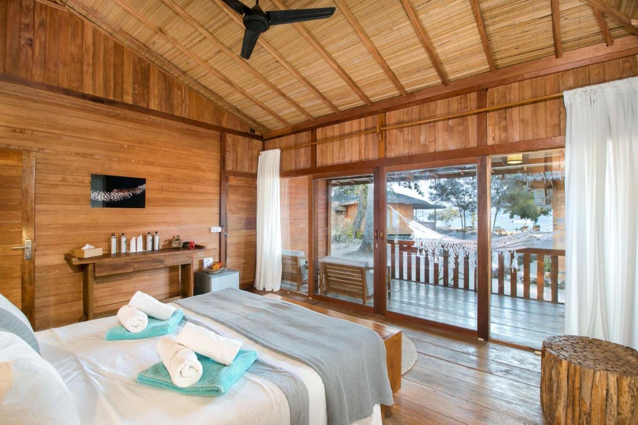 Kuda Laut Boutique Dive Resort Бунакен Экстерьер фото